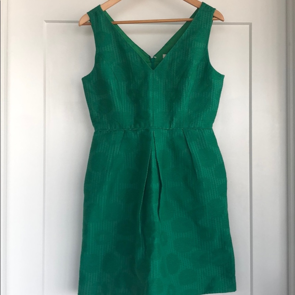 NWT green dress with pockets